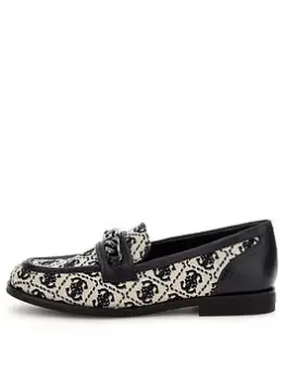 Image of Guess Guess Victer Loafer - Cream Navy, Cream Navy, Size It/Eu 37 = UK 4, Women