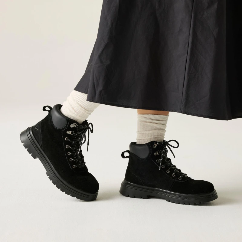 Image of Regatta Womens Flat Ankle Boots Black female EU36/UK3