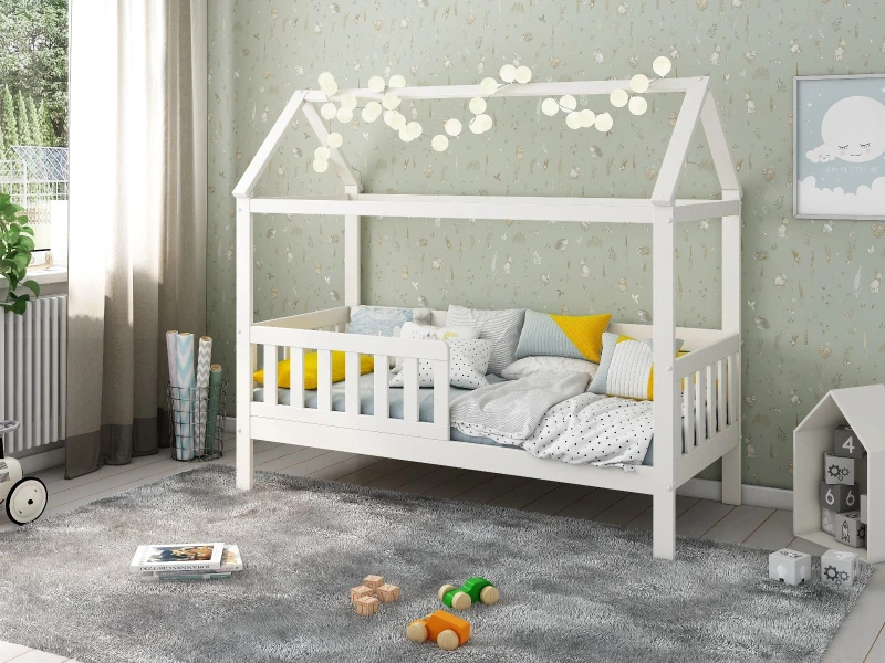 Image of Noomi Essie Shorty House Bed in White Size: Junior White Unisex Junior