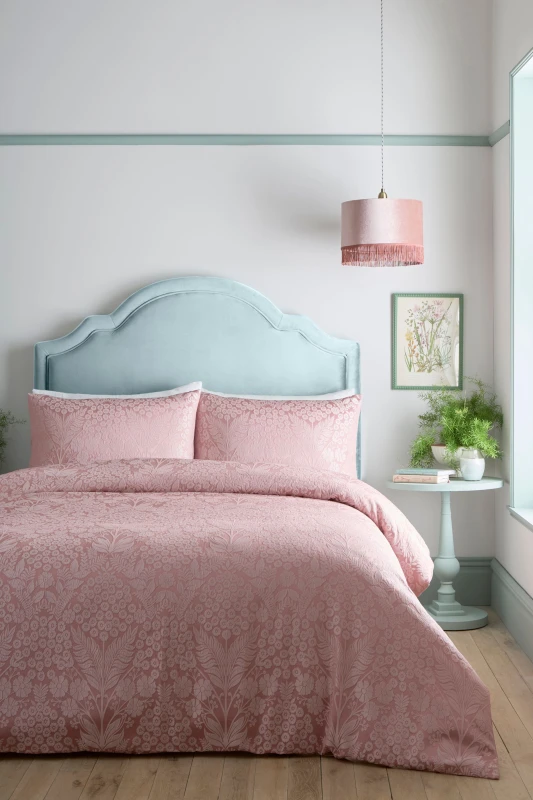 Image of Appletree Toria Jacquard Duvet Cover Bedding Set Blush
