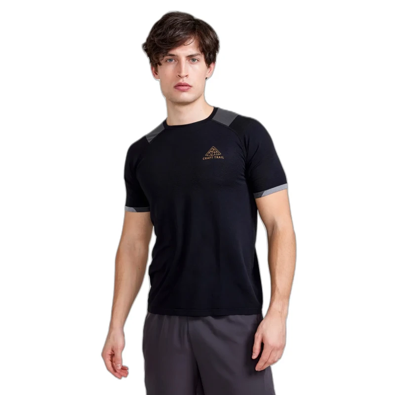 Image of Craft CRAFT Men Pro Trail Fuseknit Short Sleeve Tee in Black Size: X-Large Black XL Male 7318573834728