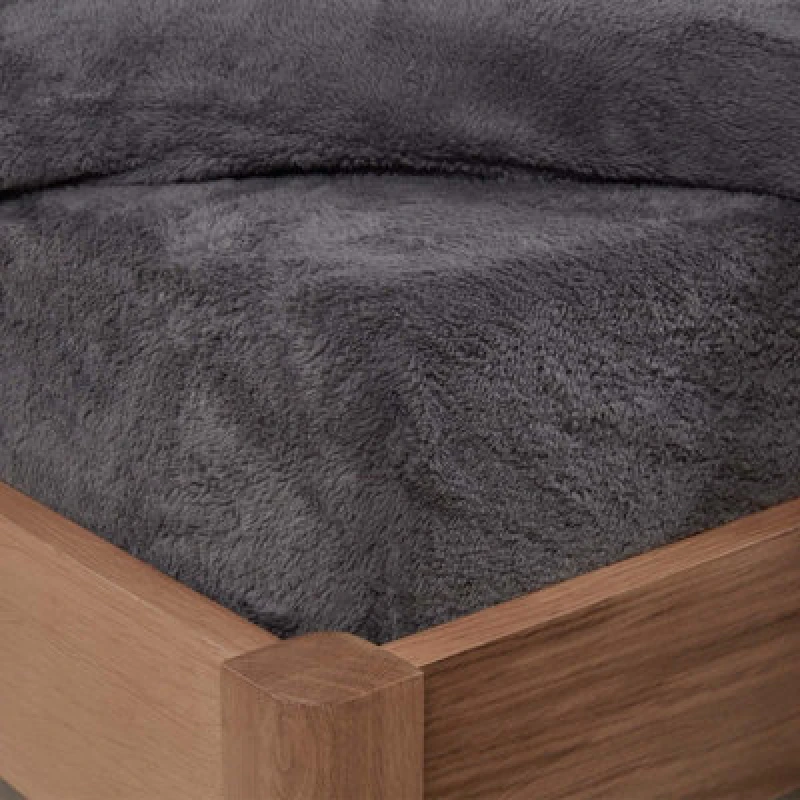 Image of OHS OHS Teddy Fleece Thermal Fitted Bed Sheet in Charcoal Size: Single Fitted Charcoal Single Fitted Unisex 5027434125944