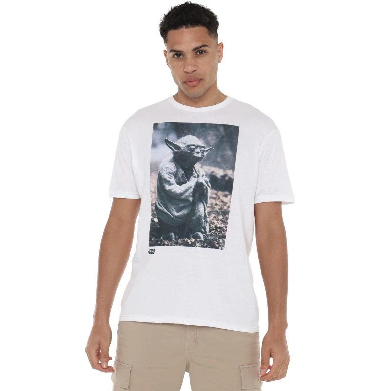 Image of Star Wars Men Star Wars Yoda Film Still Mens T-Shirt White Size: Small White S Male 5052777770537