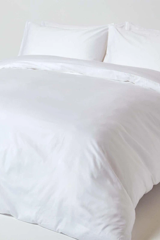 Image of Homescapes Sateen Cotton Duvet Cover Set 400 TC in White Size: Single White Unisex Single