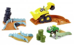 Image of Slammin Racer Scrapyard Derby Playset