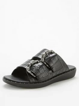 Image of Fitflop Kaia Bamboo Buckle Flat Sandal - Black