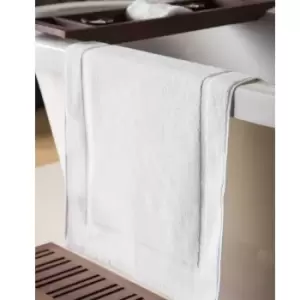 Image of Belledorm Hotel Madison Bath Mat (One Size) (White)