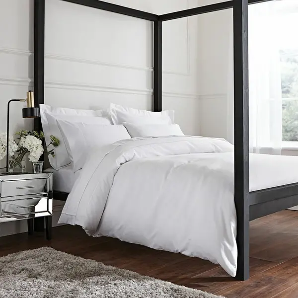 Image of BIANCA Bianca Luxury 100% Cotton Sateen 800 Thread Count Duvet Cover Set, White, King BD/55144/R/KQS/WH