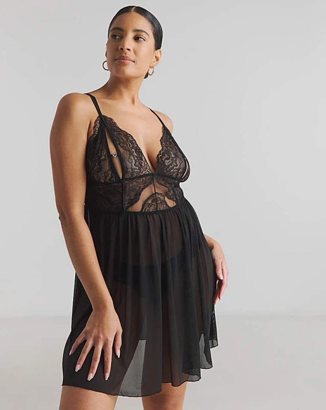 Image of Ann Summers Ann Summers Diamond Heart Chemise Black - Ann Summers - Size: S Black Female S BJ49901