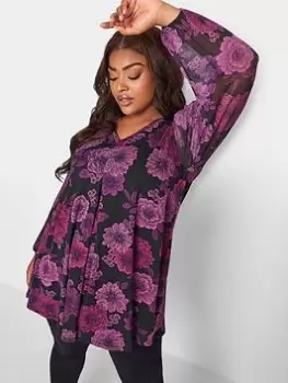 Image of Yours Yours Long Sleeve Pleat Swing Top Mesh Sleeve Aop Stencil, Black, Size 14, Women