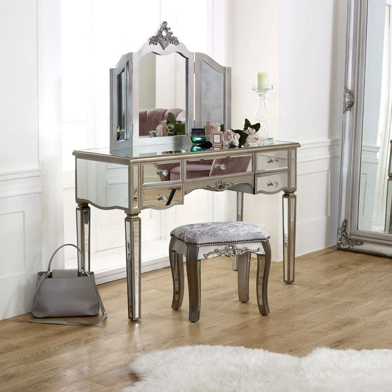 Image of Melody Maison Large Mirrored Dressing Table, Mirror & Stool Set - Tiffany Range Metallic Silver