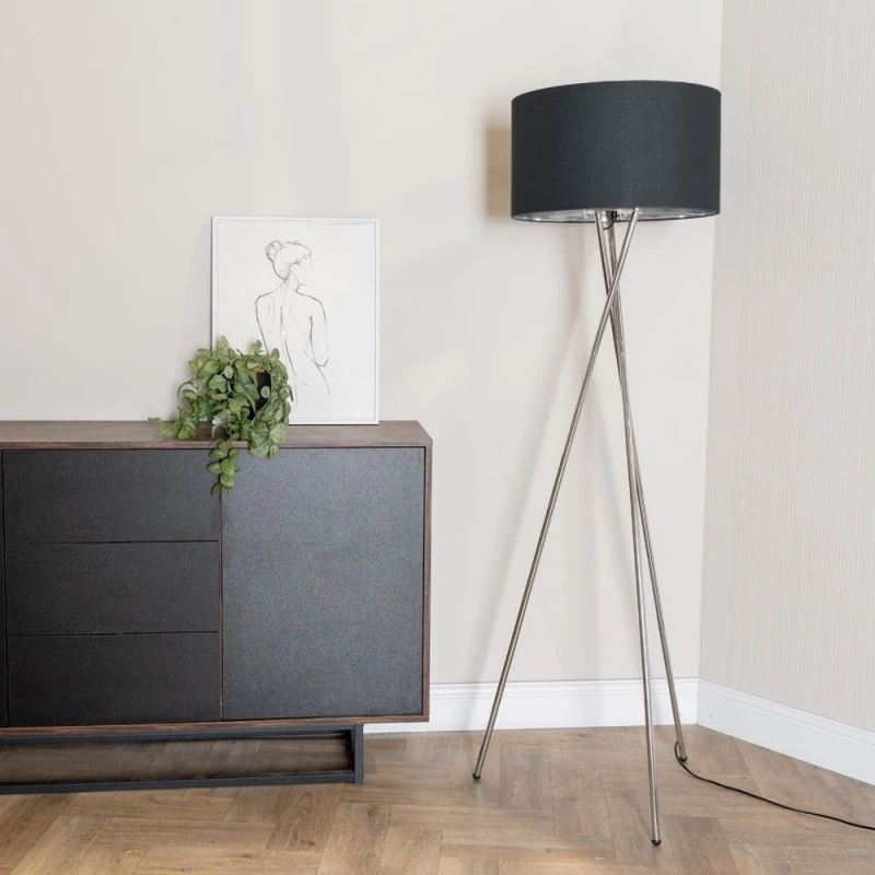 Image of ValueLights ValueLights Camden Chrome Tripod Floor Lamp with Metallic Chrome Drum Shade & Bulb in Black One Size Unisex 5059406060885