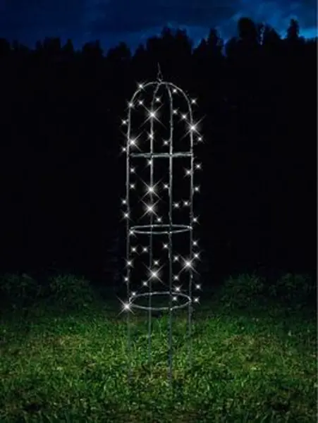Image of Streetwize 100 LEDs Solar Light up Trellis - Size D 40cm x 1