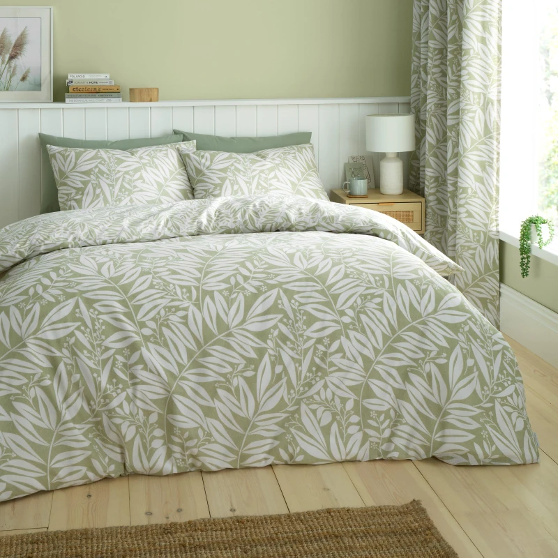 Image of Catherine Lansfield 'Sorrel Leaf' Reversible Duvet Cover Set Green