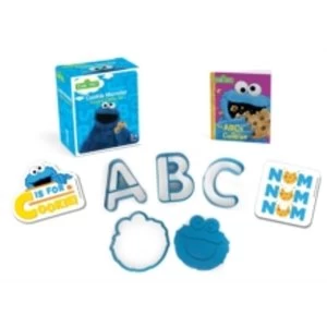 Image of Sesame Street: Cookie Monster Cookie Cutter Kit
