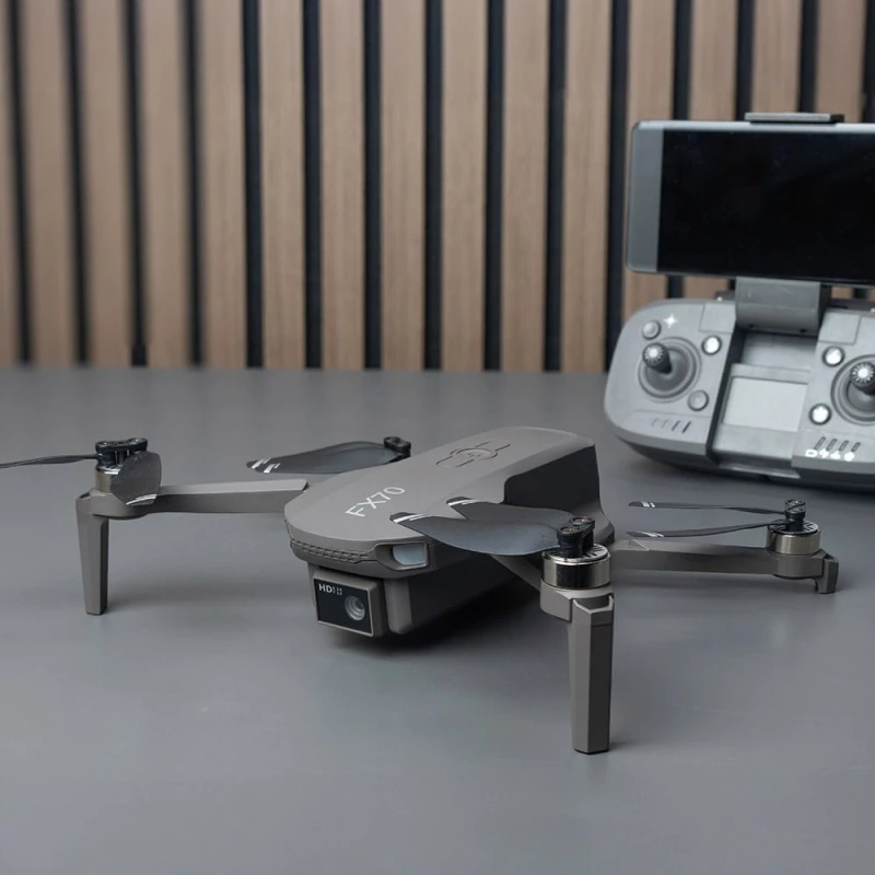 Image of Menkind RED5 FPV Drone FX70 Compact Aerial Gadget in Black Unisex