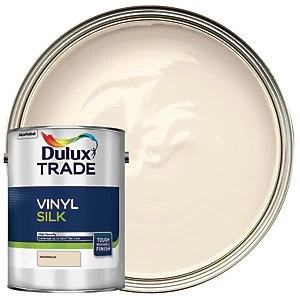Image of Dulux Trade Vinyl Silk Emulsion Paint - Magnolia 5L