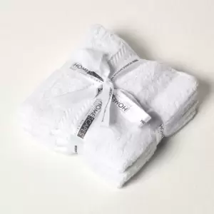 Image of HOMESCAPES White 100% Combed Egyptian Cotton Set of 4 Face Cloths 500 GSM - White