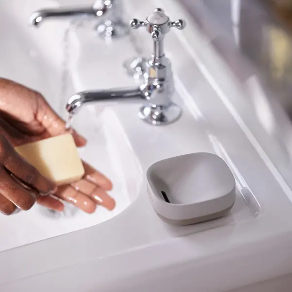 Image of Joseph Joseph Slim Compact Soap Dish Ecru (Cream)