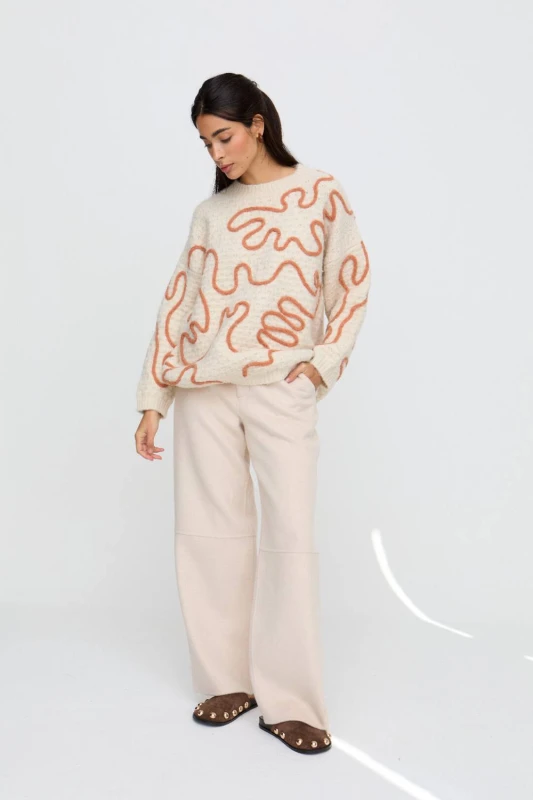 Image of Raffya Womens Elton Embroidered Jumper In Cream Size: 10 Cream Female 10