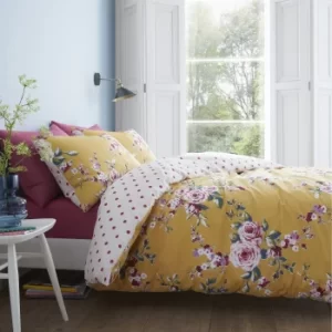 Image of Catherine Lansfield Canterbury Yellow Duvet Cover and Pillowcase Set Yellow