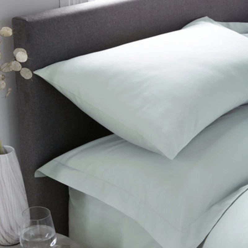 Image of Serene 'Plain Dyed' Soft Touch Pair of Housewife Pillowcases Green