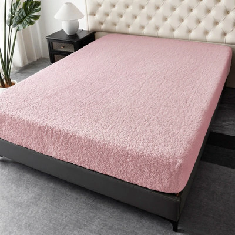 Image of Ezysleep Ezysleep Winter Warm Soft Teddy Fleece Fitted Sheet in Pink Size: Double Pink Double Unisex 0721545366603