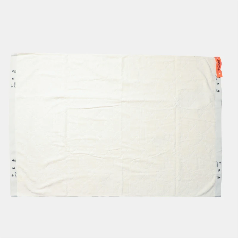 Image of Off White Shower Towel Creme No Color unisex One Size