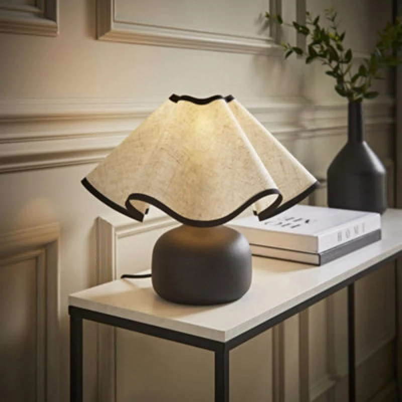 Image of Valuelights Emilia Black Ceramic Table Lamp With Linen Wave Shade