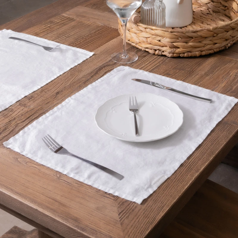 Image of Native Natural White Linen Placemats, White PLACEMAT-WHITE