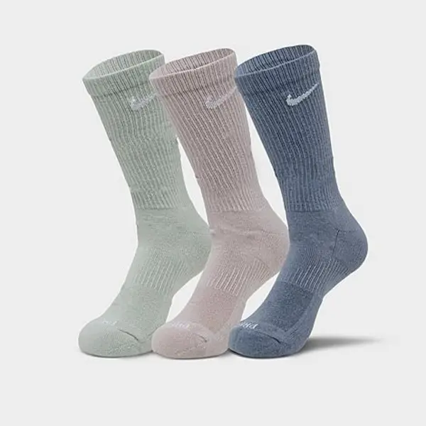 Image of Nike Everyday Plus Cushioned Training Crew Socks (3 Pack)