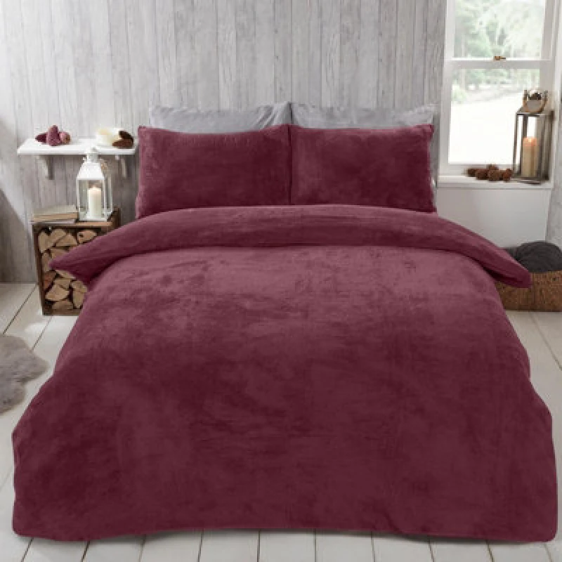 Image of OHS OHS Thermal Soft Teddy Fleece Duvet Cover Bedding Set in Burgundy Size: Single Burgundy Single Unisex 5027434172405