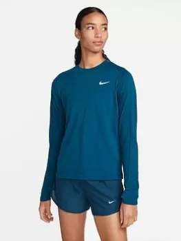 Image of Nike Swoosh Run Pacer Midlayer, Blue Size M Women