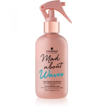 Image of MAD ABOUT WAVES light splash conditioner 250ml