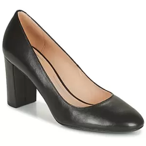 Image of Geox PHEBY womens Court Shoes in Black