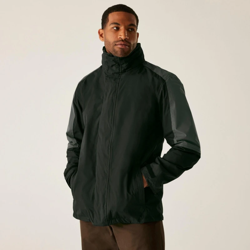 Image of Regatta Regatta Men 'Defender' Waterproof Jacket in Black Size: 4X-Large Black 4XL Male 5051513314325