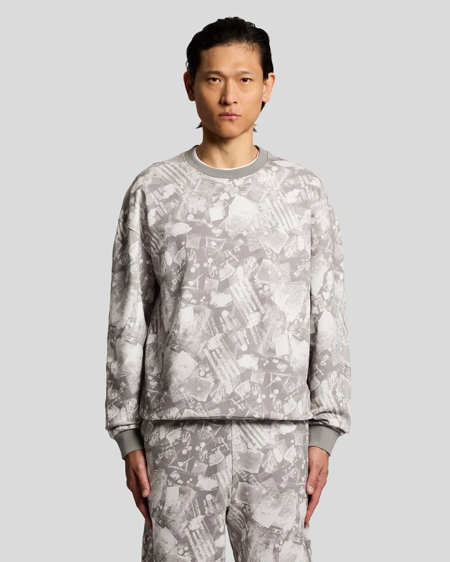 Image of Lyle & Scott Mens Industrial Graphic Sweatshirt in Grey