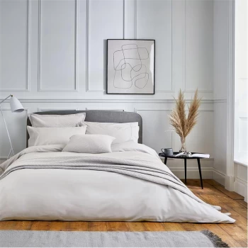 Image of Bedeck of Belfast Andaz Duvet Cover - SILVER