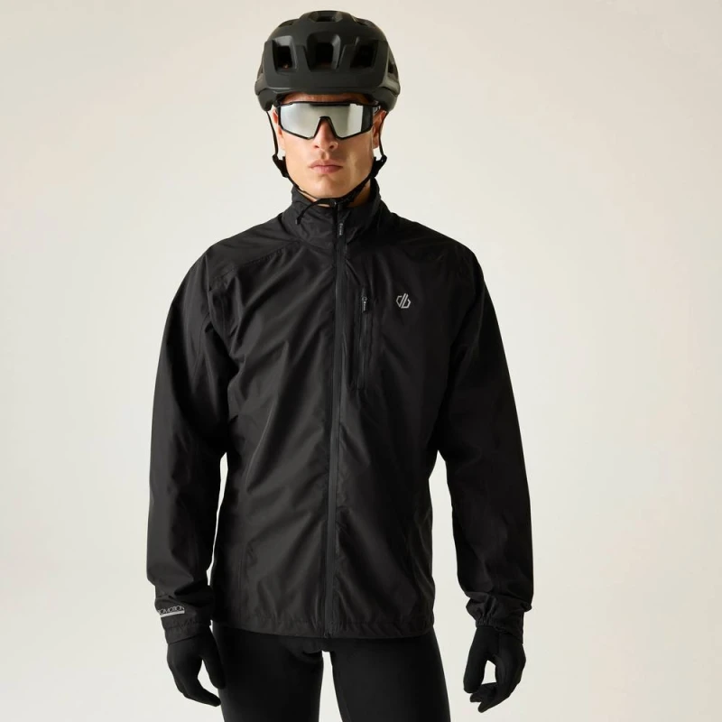 Image of Dare 2b Mens Tor Cycling Waterproof Jacket in Jet Black Size: Medium Jet Black Male M