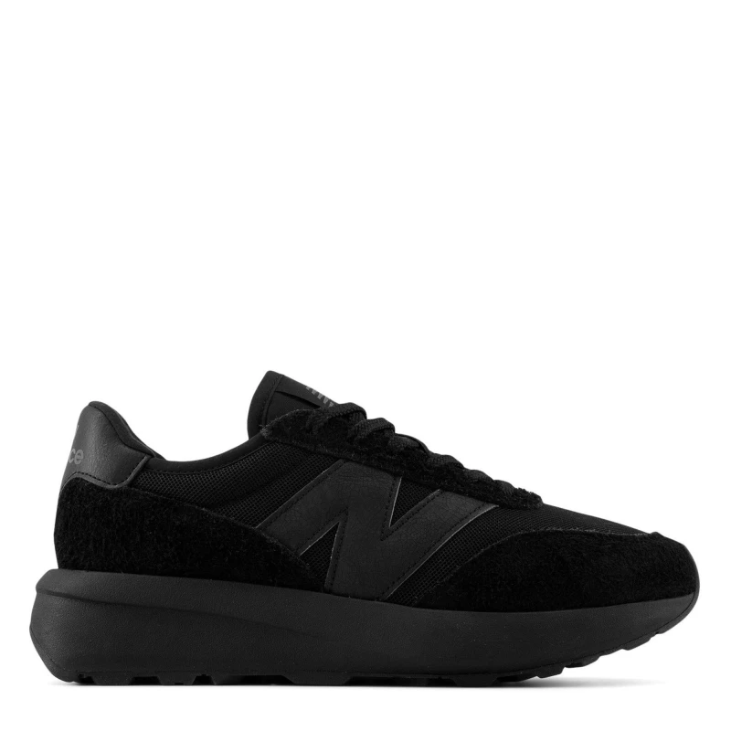 Image of New Balance 370 Triple Black male 7 (40.5)