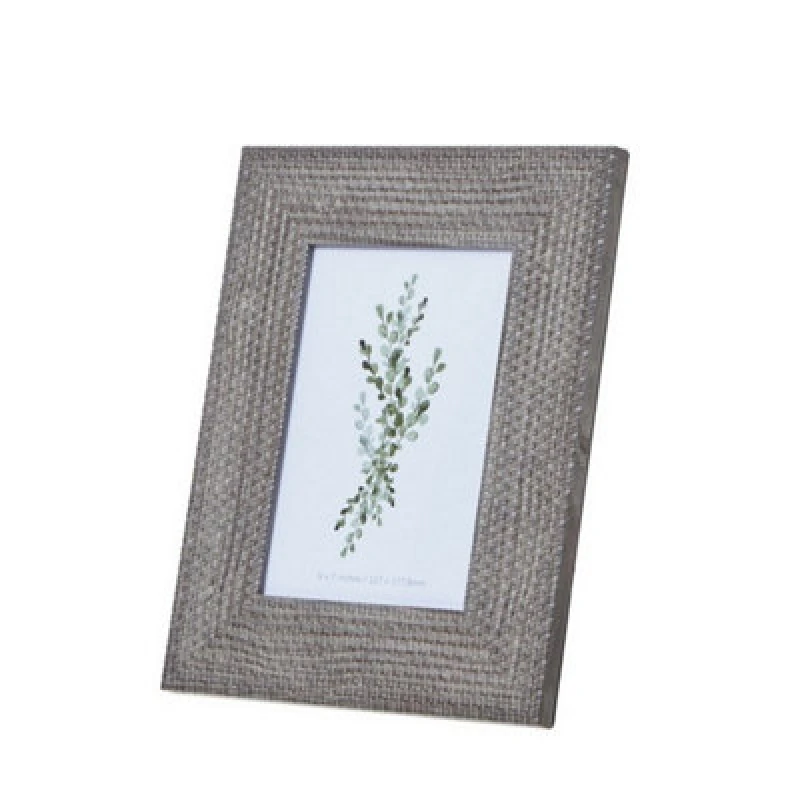 Image of Hill Interiors Woven Photo Frame 5 X 7 - Wood - L1 X W21 X H26cm - Grey