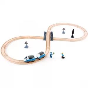Image of Hape Figure of 8 Safety Playset