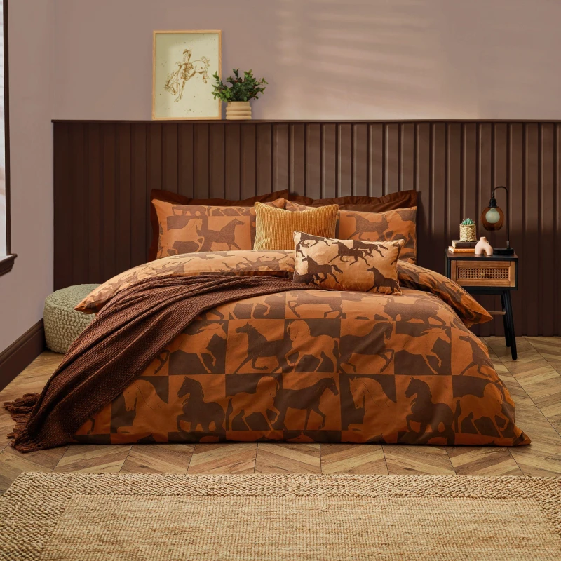 Image of Herve Reversible Duvet Cover Set Tan / Single