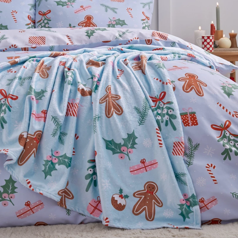 Image of Catherine Lansfield Catherine Lansfield Xmas Gingerbread Fleece Throw - Blue