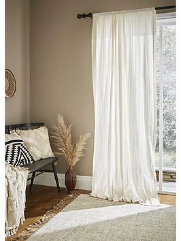 Image of Catherine Lansfield Catherine Lansfield 'Bobble' Bath Mat in Lilac Lilac One Size Unisex 5057681037752