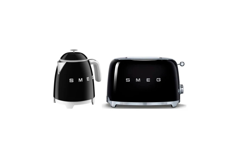Image of Smeg Smeg 0.8L Kettle & 2 Slice Toaster Twin Pack in Black One Size Unisex 5056462384429