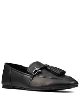 Image of Clarks Pure2 Tassel Shoes - Black Leather, Black, Size 4, Women