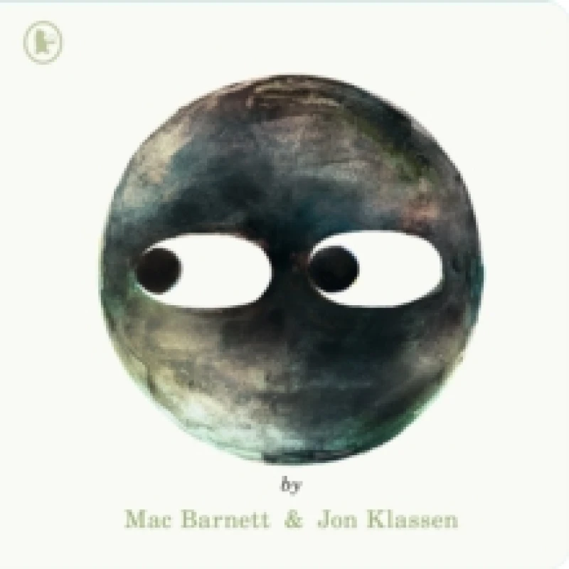 Image of Circle : A SHAPE trilogy story for 3, 4, 5, 6 year olds from iconic children's book makers Jon Klassen and Mac Barnett Paperback / softback