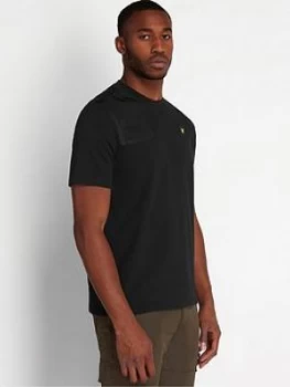 Image of Lyle & Scott Casuals Ripstop Detail T-Shirt - Black