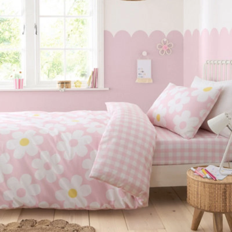 Image of Bedlam Retro Daisy Easy Care Nostalgic Floral Print Pink Duvet Cover Set